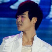 qqͷ:Űv_- ģһ΃ /
