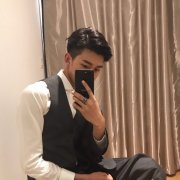 男生扣扣头像_十里温柔恶劣最迷人都是小人物 活着就行了