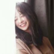 女生扣扣头像_离开是场旅行投降眉睫热忱捕获我想我很难再爱你 一